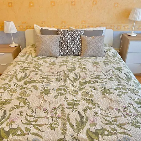 Cozy Lielvardes, Free Parking, Self Check-in Riga