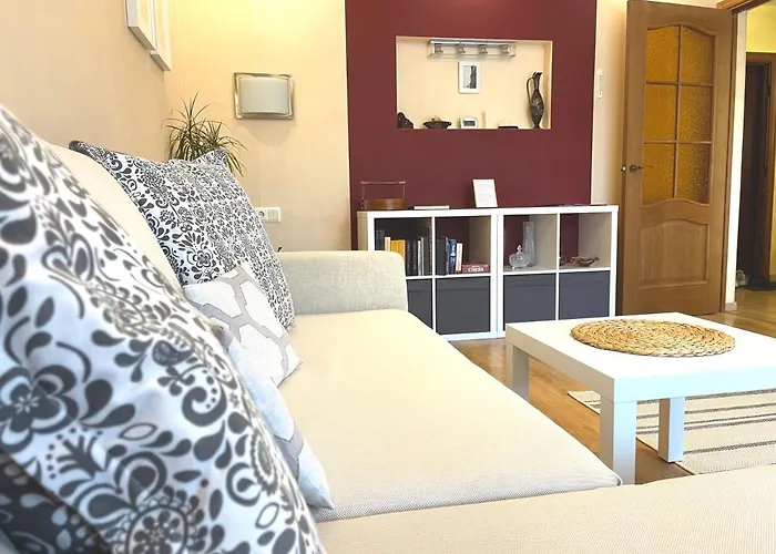 Cozy Lielvardes, Free Parking, Self Check-in Riga