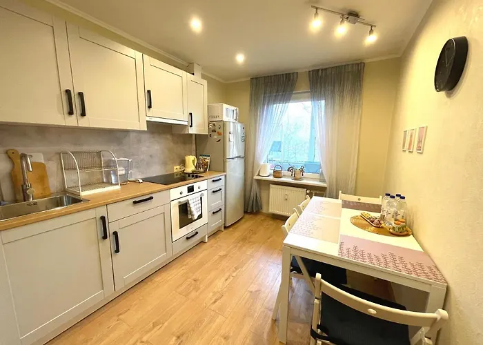 Cozy Lielvardes, Free Parking, Self Check-in Apartment *