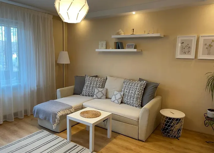 Cozy Lielvardes, Free Parking, Self Check-in Riga